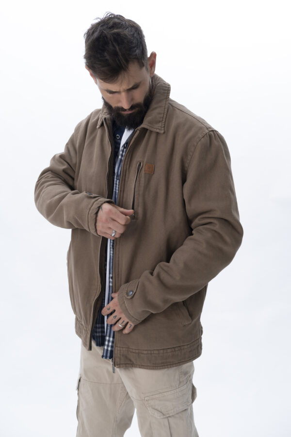 ג'קט Saddler