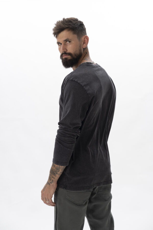 REDBACK WASHED LONG-T / Black